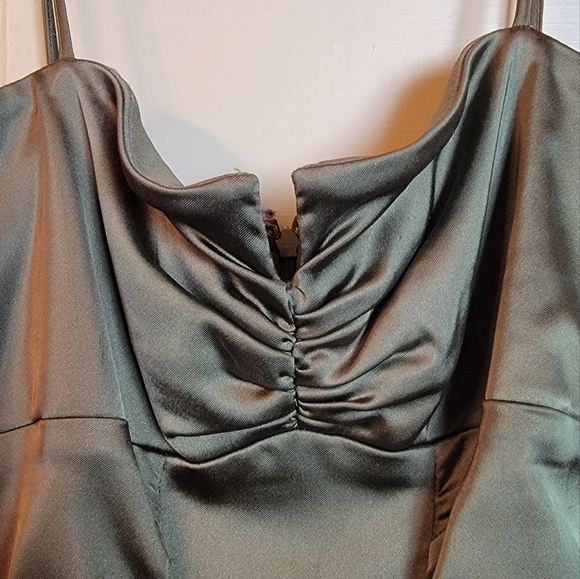 Xscape by Joana Chen Olive Green Satin Dress - Picture 3 of 4